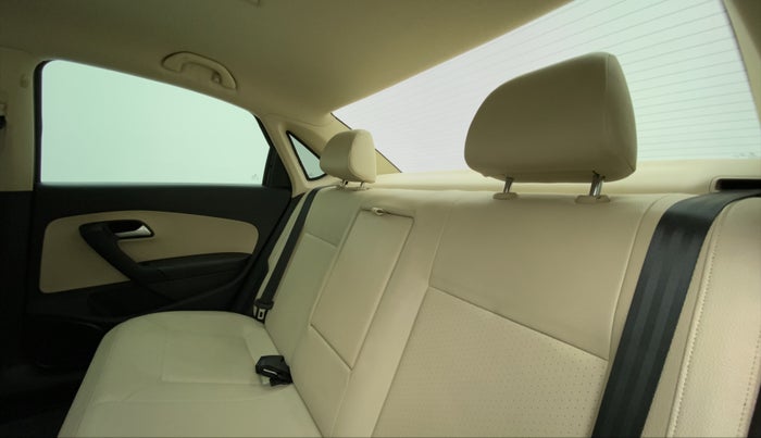 2020 Volkswagen Vento HIGHLINE PLUS 1.0L TSI, Petrol, Manual, 45,949 km, Right Side Rear Door Cabin