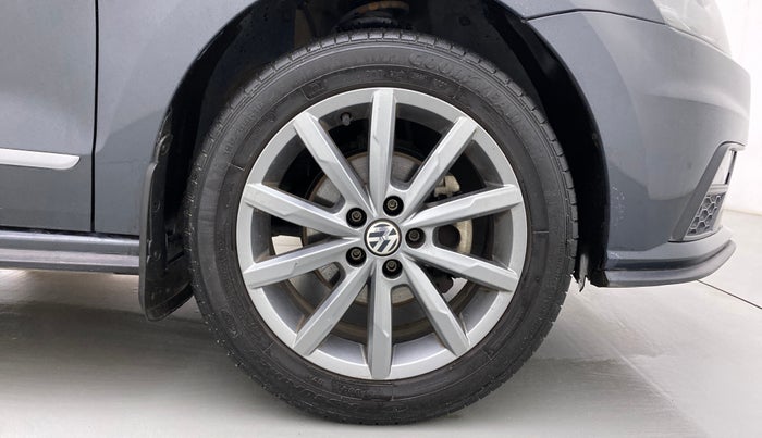 2020 Volkswagen Vento HIGHLINE PLUS 1.0L TSI, Petrol, Manual, 45,949 km, Right Front Wheel