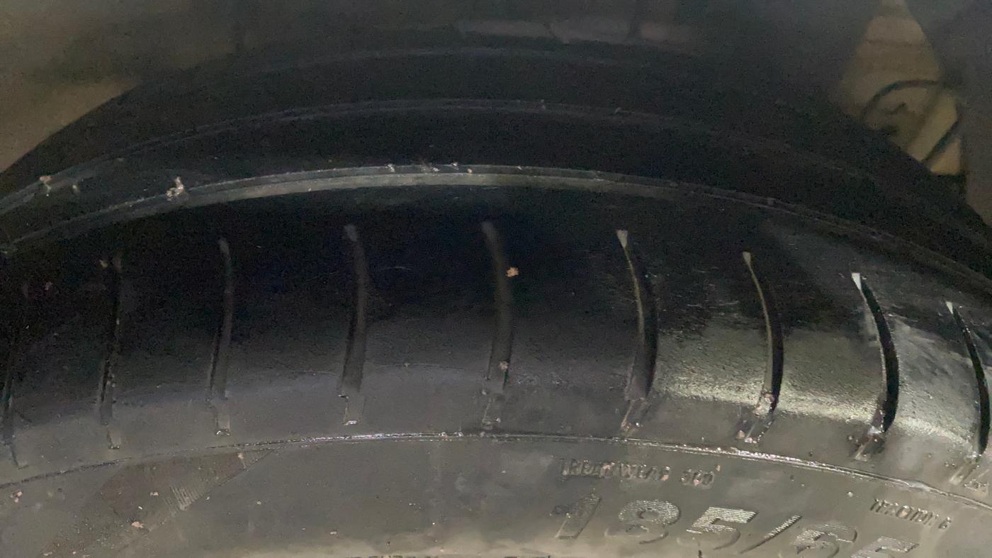 2019 Hyundai Elite i20 SPORTZ PLUS 1.2, Petrol, Manual, 1,35,371 km, Left Rear Tyre Tread