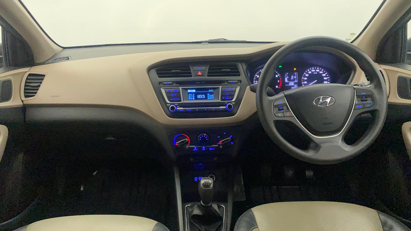 2017 Hyundai Elite i20 SPORTZ 1.2, Petrol, Manual, 19,568 km, Dashboard