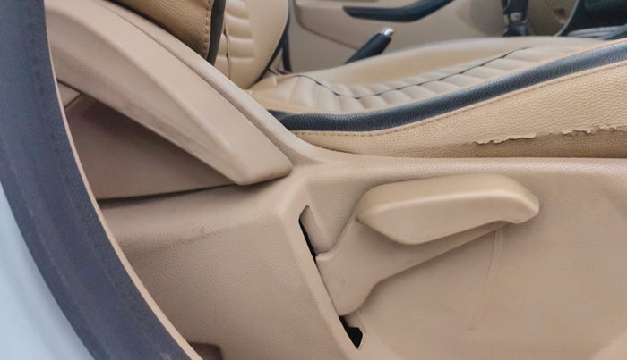 2015 Ford Figo Aspire TITANIUM 1.2 PETROL, Petrol, Manual, 51,631 km, Driver Side Adjustment Panel