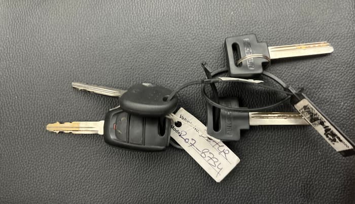 2020 Hyundai NEW SANTRO SPORTZ MT, Petrol, Manual, 31,752 km, Key Close Up