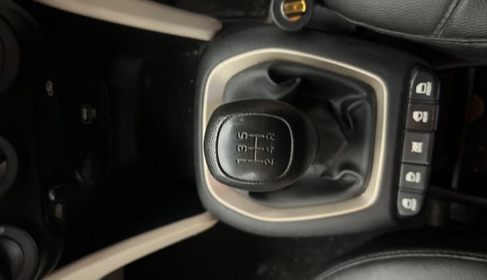 2020 Hyundai NEW SANTRO SPORTZ MT, Petrol, Manual, 31,752 km, Gear Lever