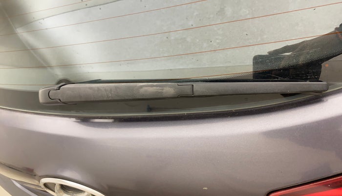 2016 Hyundai Elite i20 ASTA 1.2, Petrol, Manual, 1,14,940 km, Rear Wiper