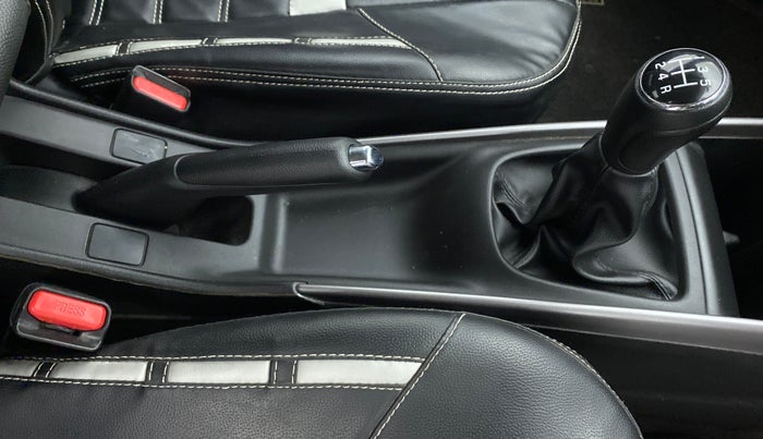 2020 Maruti Baleno ZETA PETROL 1.2, Petrol, Manual, 14,483 km, Gear Lever
