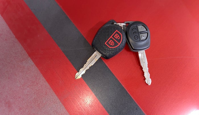 2017 Maruti Vitara Brezza ZDI, Diesel, Manual, 39,583 km, Key Close Up