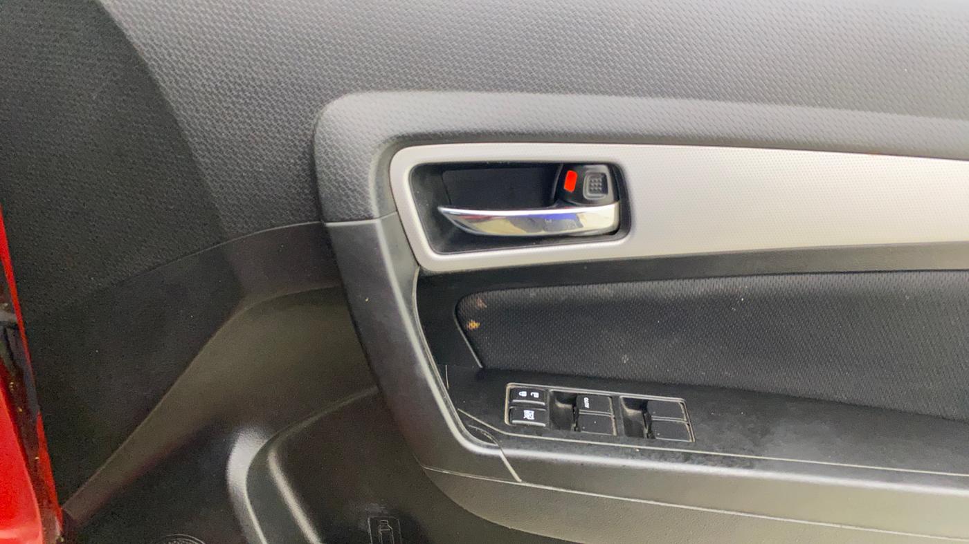 2021 Maruti Vitara Brezza ZXI PLUS, Petrol, Manual, 1,23,033 km, Driver Side Door Panels Control