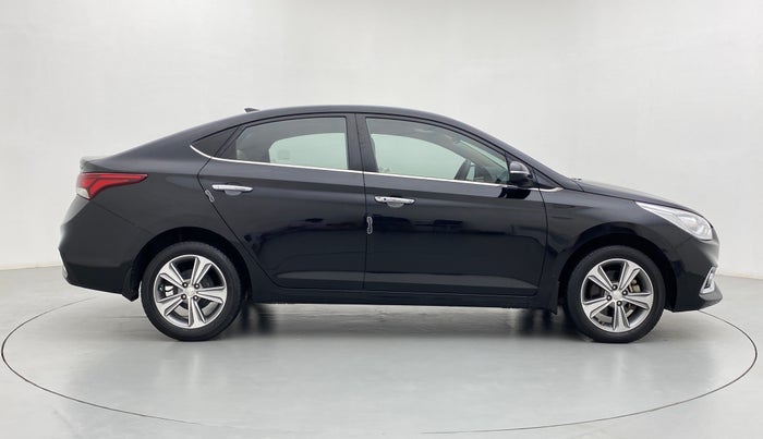 2019 Hyundai Verna 1.6 CRDI SX, Diesel, Manual, 42,486 km, Right Side