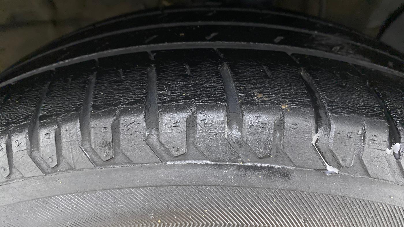 2019 Hyundai Verna 1.6 CRDI SX, Diesel, Manual, 42,486 km, Right Front Tyre Tread