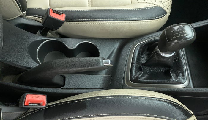 2019 Hyundai Verna 1.6 CRDI SX, Diesel, Manual, 42,486 km, Gear Lever