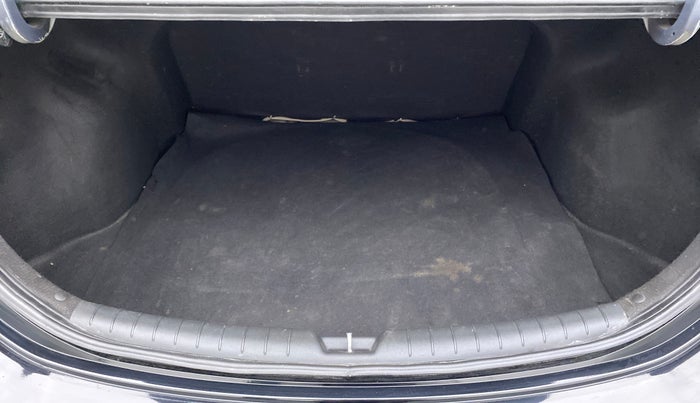 2019 Hyundai Verna 1.6 CRDI SX, Diesel, Manual, 42,486 km, Boot Inside