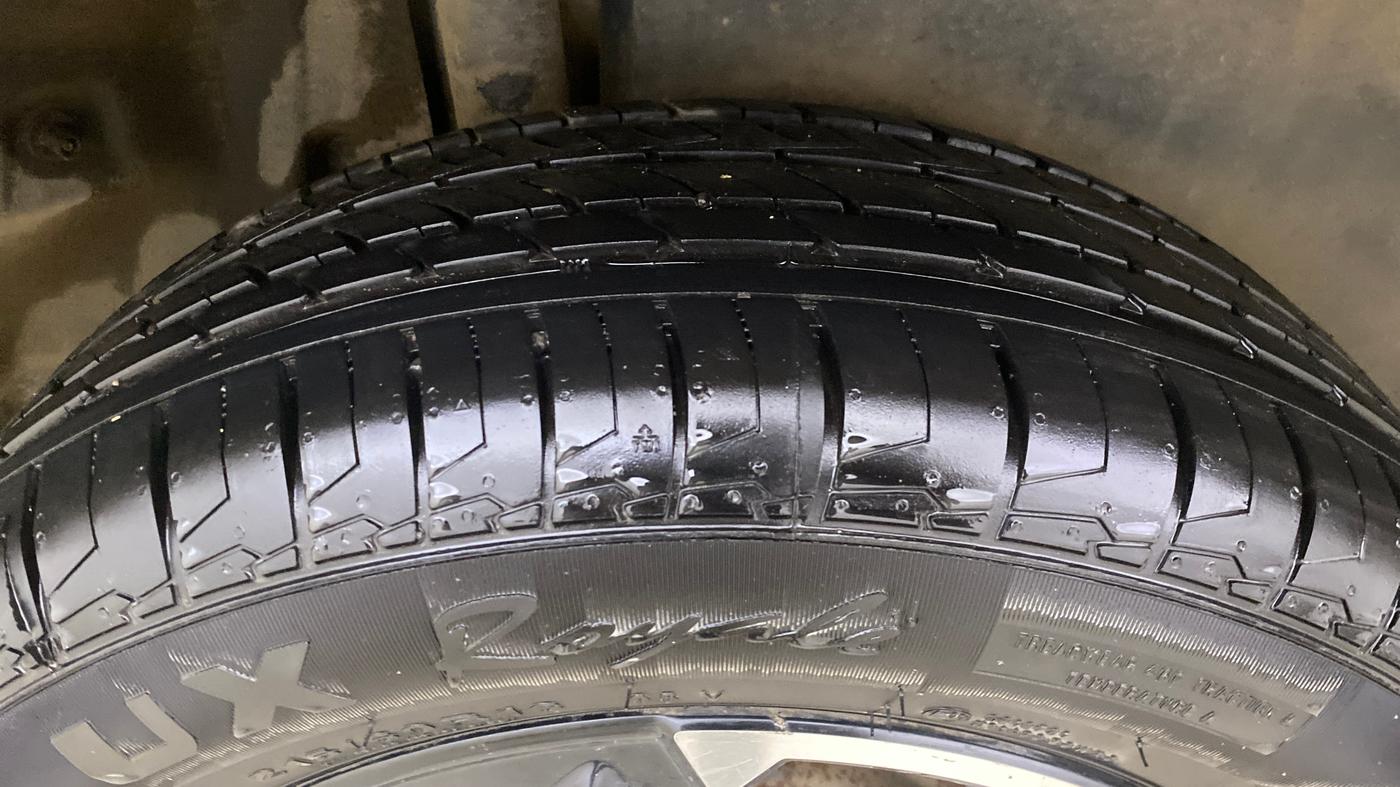 2022 Maruti BREZZA ZXI + SMART HYBRID, Petrol, Manual, 88,894 km, Right Rear Tyre Tread