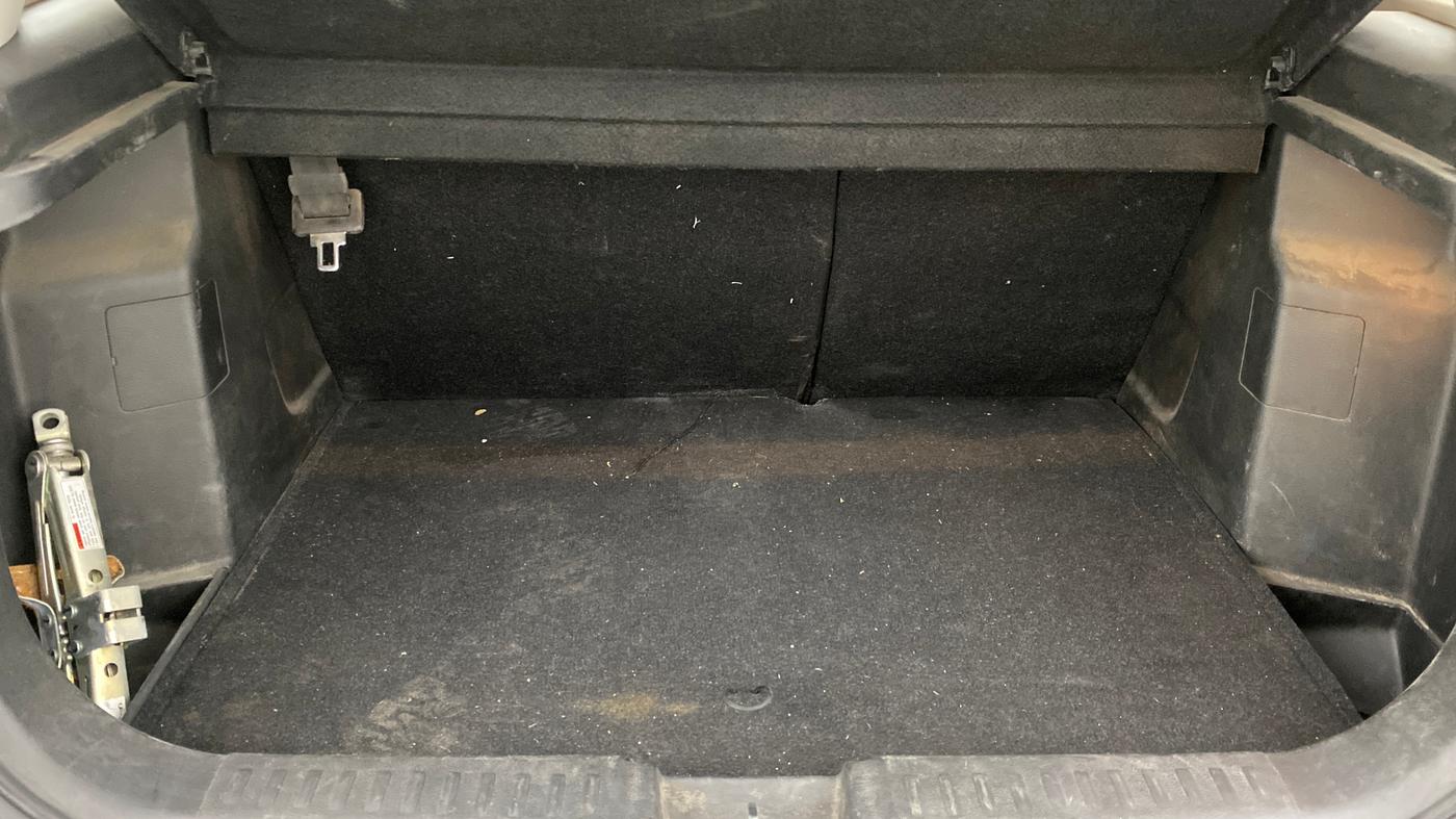 2022 Maruti BREZZA ZXI + SMART HYBRID, Petrol, Manual, 88,894 km, Boot Inside