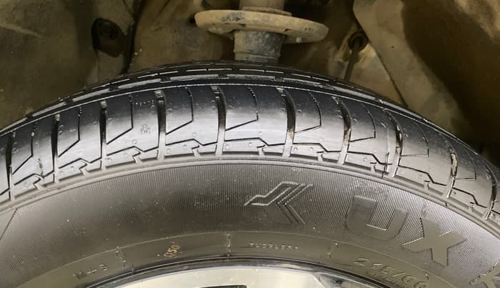 2022 Maruti BREZZA ZXI + SMART HYBRID, Petrol, Manual, 88,894 km, Right Front Tyre Tread