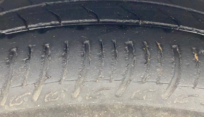 2023 Tata TIGOR XZ CNG, CNG, Manual, 40,968 km, Right Rear Tyre Tread
