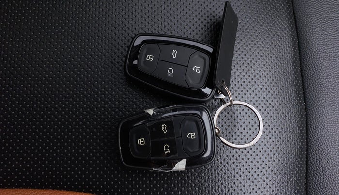 2023 Tata TIGOR XZ CNG, CNG, Manual, 40,968 km, Key Close Up