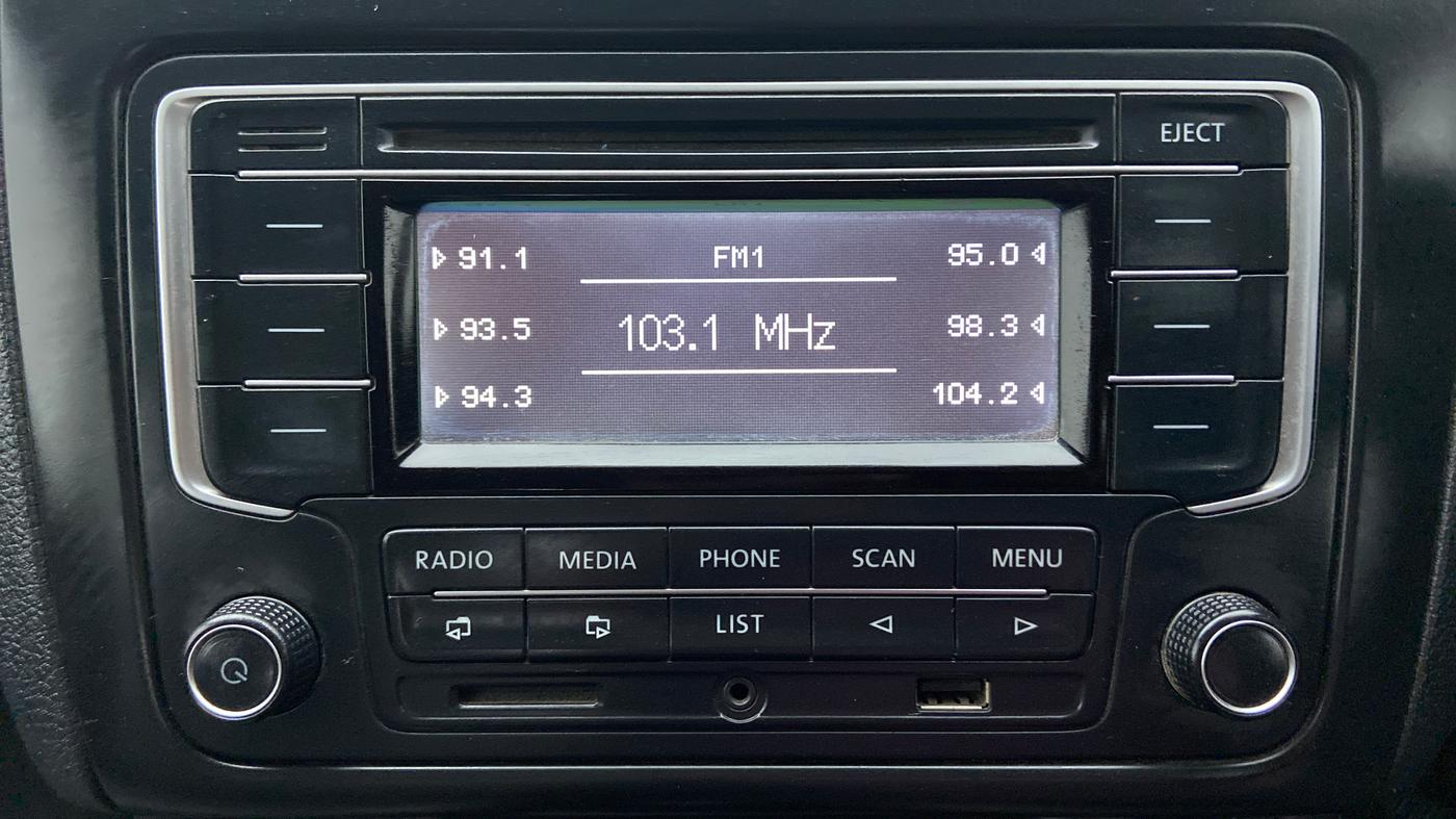 2014 Volkswagen Polo HIGHLINE1.2L PETROL, Petrol, Manual, 68,345 km, Infotainment System