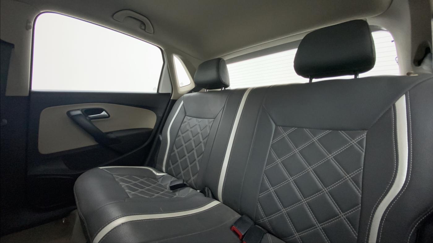 2014 Volkswagen Polo HIGHLINE1.2L PETROL, Petrol, Manual, 68,345 km, Right Side Rear Door Cabin