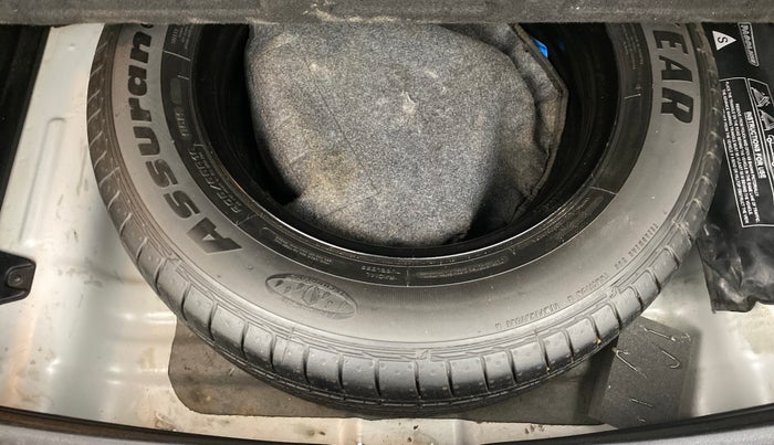 2023 KIA SELTOS HTK PLUS 1.5 DIESEL IMT, Diesel, Manual, 1,17,162 km, Spare Tyre