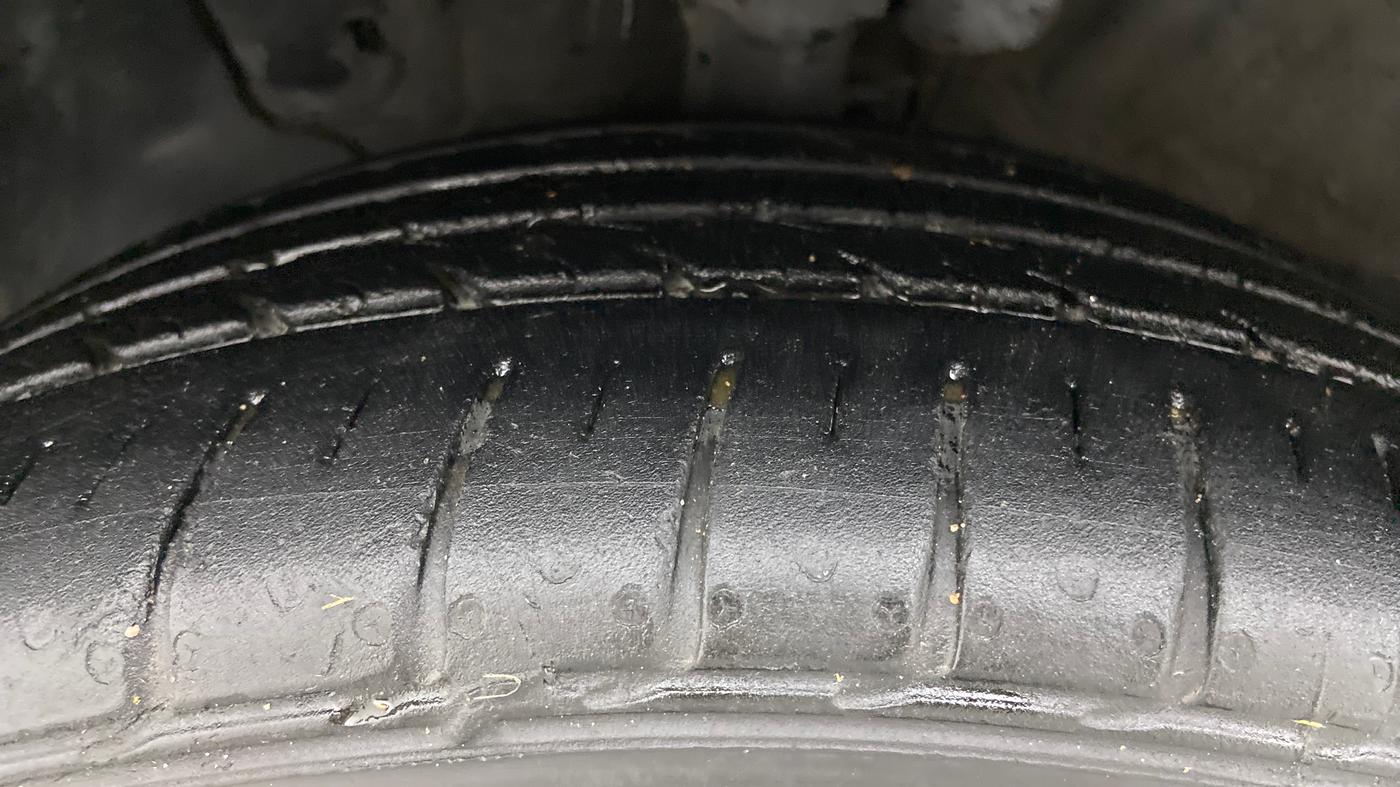2018 Hyundai Verna 1.6 CRDI SX + AT, Diesel, Automatic, 90,944 km, Left Front Tyre Tread