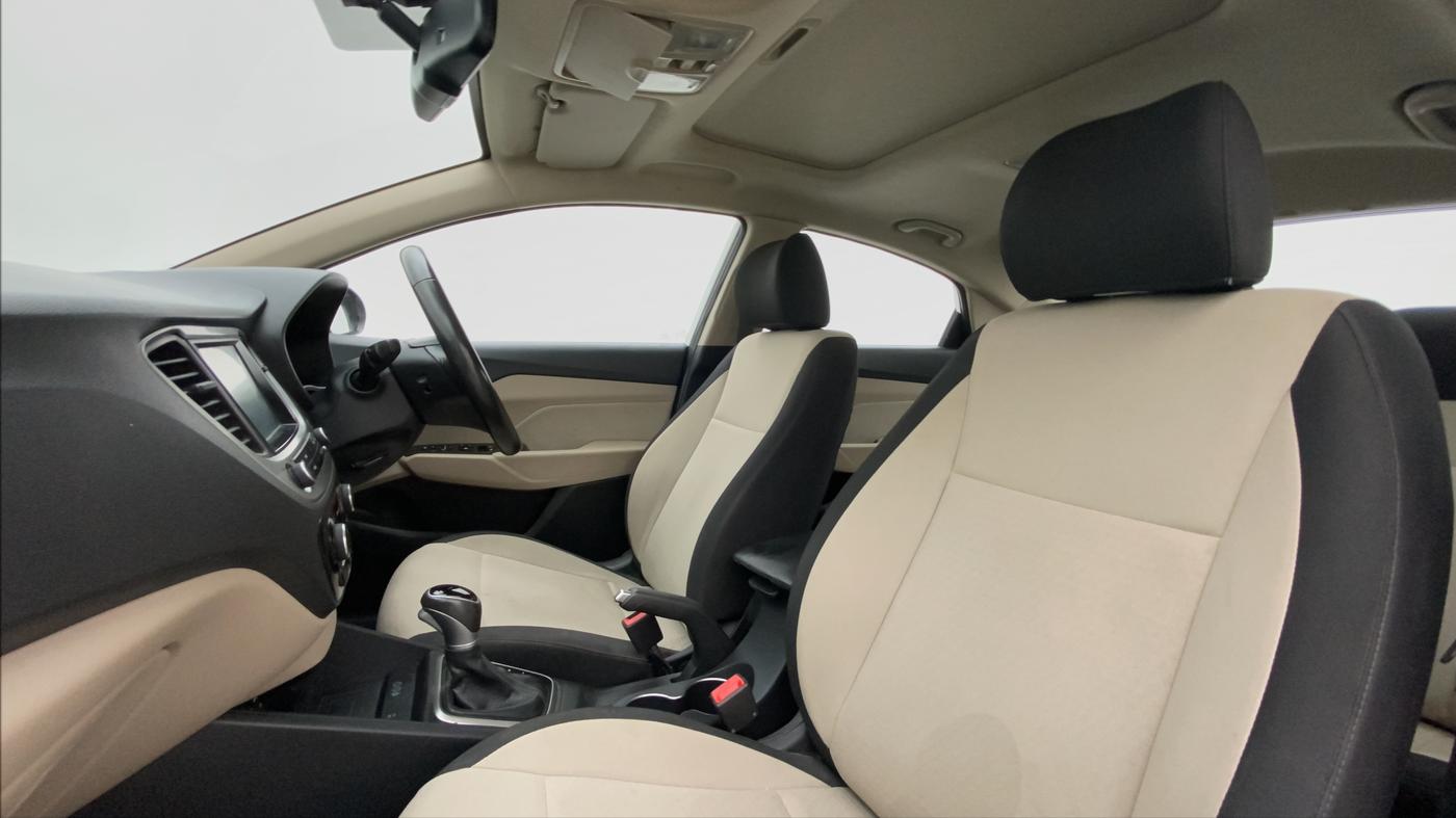 2018 Hyundai Verna 1.6 CRDI SX + AT, Diesel, Automatic, 90,944 km, Right Side Front Door Cabin