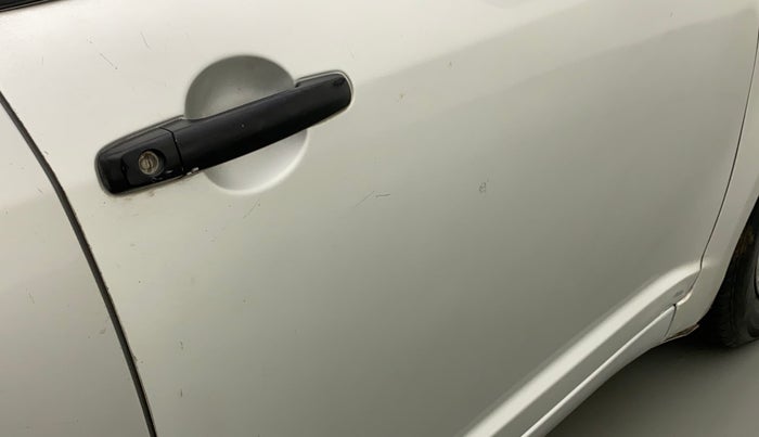 2011 Maruti Swift LXI, Petrol, Manual, 55,018 km, Driver-side door - Minor scratches