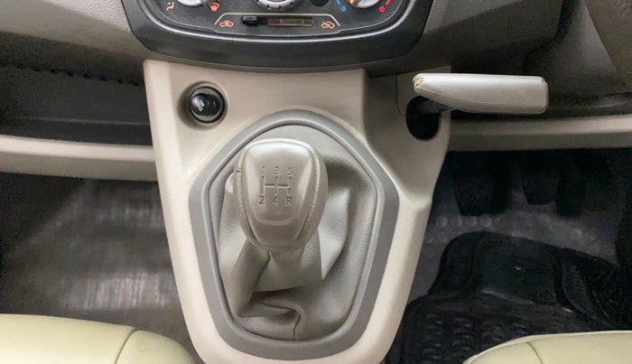 2014 Datsun Go T, Petrol, Manual, 28,310 km, Gear Lever