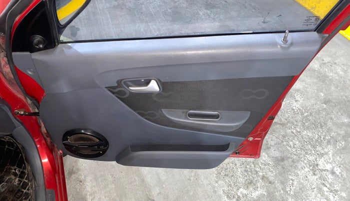 2015 Maruti Alto 800 LXI, Petrol, Manual, 66,585 km, Driver Side Door Panels Control