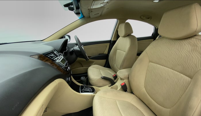 2014 Hyundai Verna FLUIDIC 1.6 VTVT SX AT, Petrol, Automatic, 42,047 km, Right Side Front Door Cabin