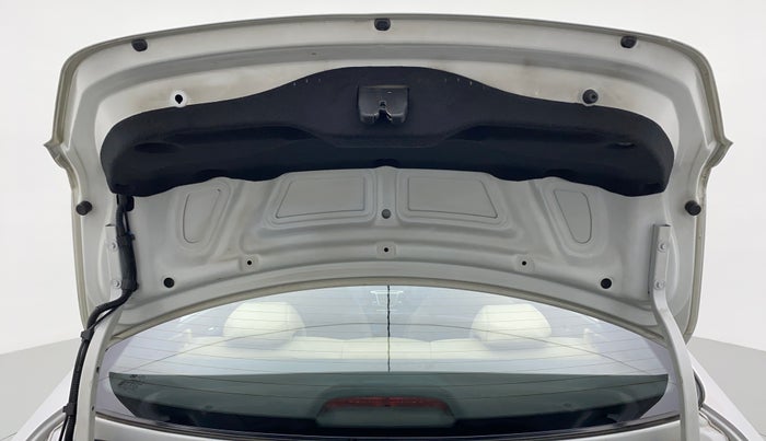 2014 Hyundai Verna FLUIDIC 1.6 VTVT SX AT, Petrol, Automatic, 42,047 km, Boot Door Open