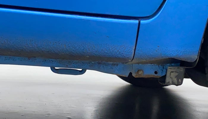 2015 Maruti Celerio VXI d, Petrol, Manual, 11,087 km, Right running board - Slightly rusted