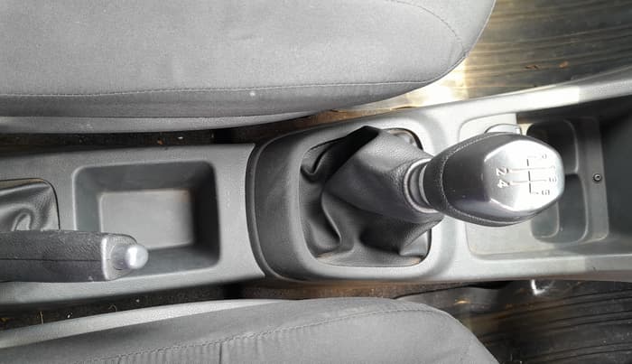 2016 Renault Kwid RXL, Petrol, Manual, 65,081 km, Gear Lever