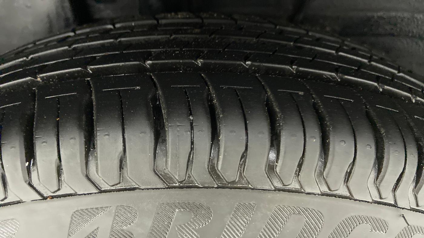 2021 Tata ALTROZ XE 1.2, Petrol, Manual, 1,253 km, Right Rear Tyre Tread