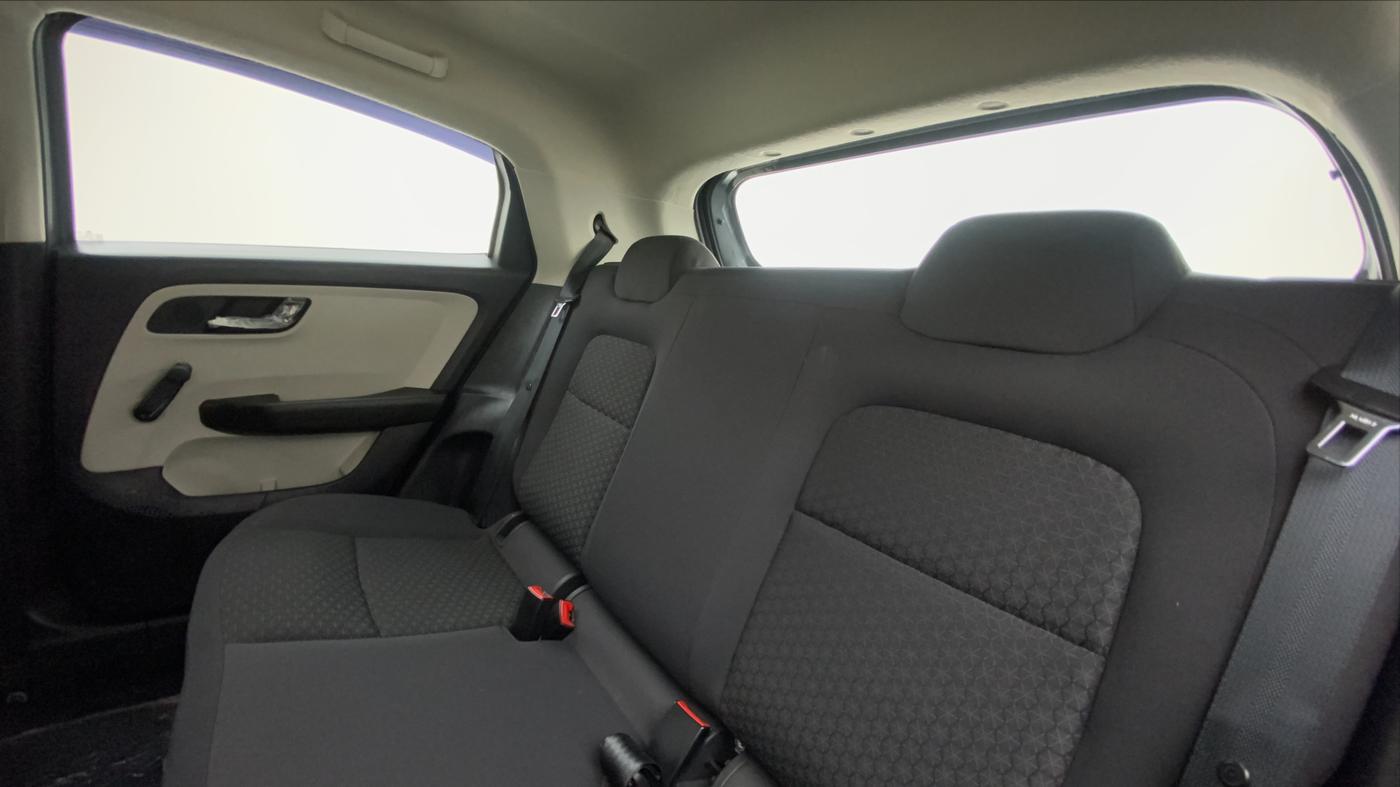 2021 Tata ALTROZ XE 1.2, Petrol, Manual, 1,253 km, Right Side Rear Door Cabin