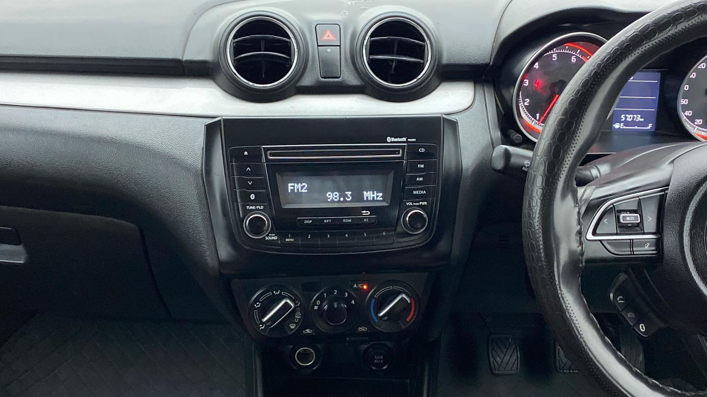 2020 Maruti Swift VXI, Petrol, Manual, 57,349 km, Air Conditioner