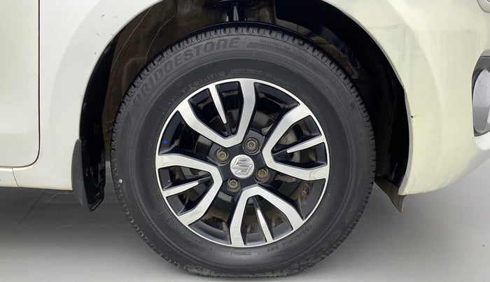 2020 Maruti Swift VXI, Petrol, Manual, 57,349 km, Right Front Wheel