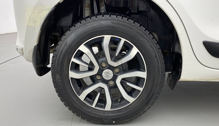 2020 Maruti Swift VXI, Petrol, Manual, 57,349 km, Right Rear Wheel