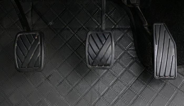 2020 Maruti Swift VXI, Petrol, Manual, 57,349 km, Pedals