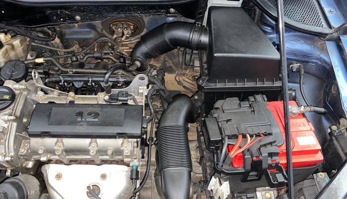 2016 Volkswagen Ameo HIGHLINE1.2L, Petrol, Manual, 68,683 km, Engine View - Left