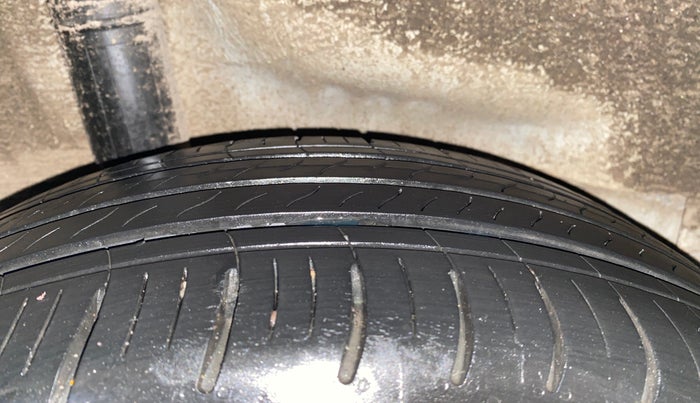 2024 Honda City 1.5L I-VTEC V, Petrol, Manual, 28,986 km, Right Rear Tyre Tread