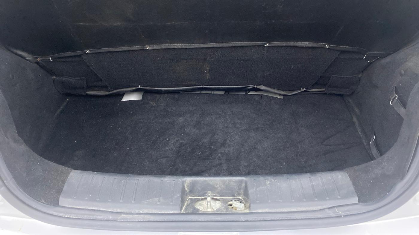 2018 Mahindra KUV 100 NXT K2 P 6 STR, Petrol, Manual, 40,830 km, Boot Inside