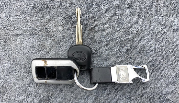 2012 Toyota Corolla Altis G AT, Petrol, Automatic, 91,323 km, Key Close Up