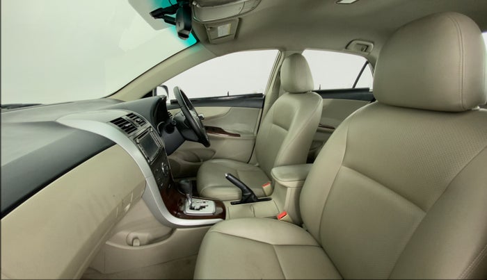 2012 Toyota Corolla Altis G AT, Petrol, Automatic, 91,323 km, Right Side Front Door Cabin