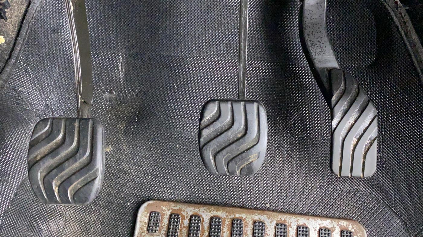 2019 Datsun Redi Go A, Petrol, Manual, 17,671 km, Pedals