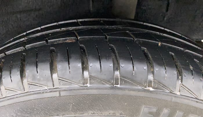 2021 Renault Kwid RXL, Petrol, Manual, 7,847 km, Left Rear Tyre Tread