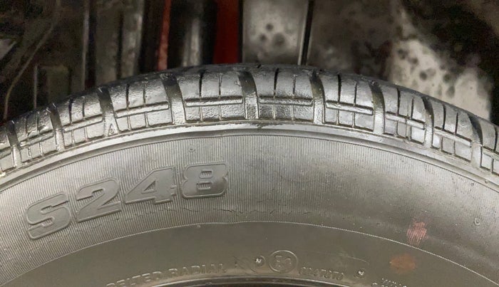 2017 Maruti Swift VXI, Petrol, Manual, 57,767 km, Right Rear Tyre Tread