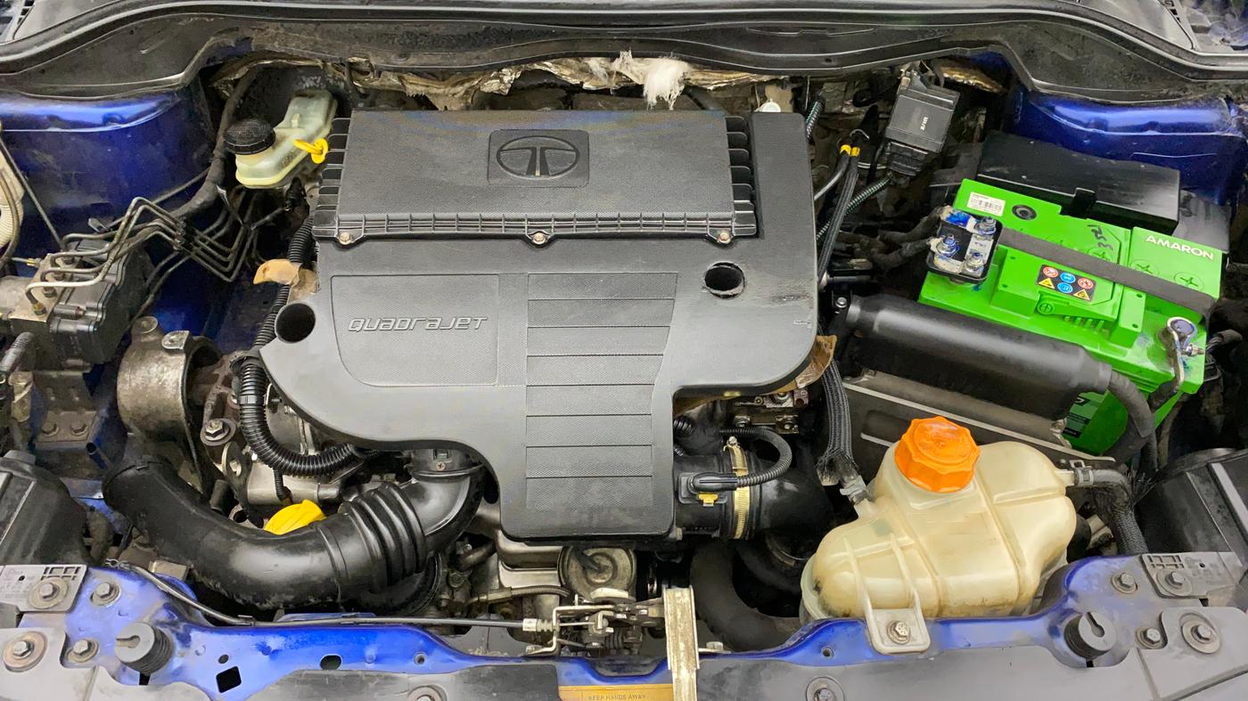 2015 Tata Zest XMA F-TRONIC DIESEL, Diesel, Automatic, 1,16,242 km, Open Bonet