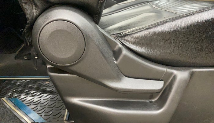 2023 Maruti New Wagon-R VXI CNG 1.0, CNG, Manual, 41,565 km, Driver Side Adjustment Panel