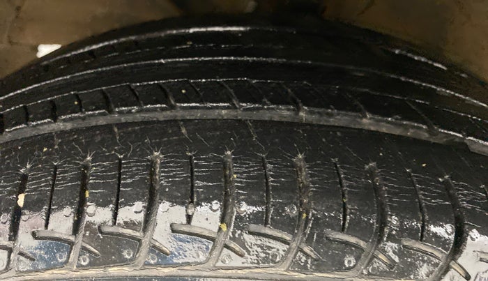 2016 Maruti Baleno DELTA 1.2 K12, Petrol, Manual, 31,204 km, Left Front Tyre Tread