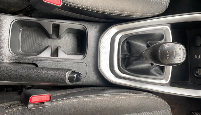 2021 KIA SONET HTK PLUS 1.5, Diesel, Manual, 32,828 km, Gear Lever